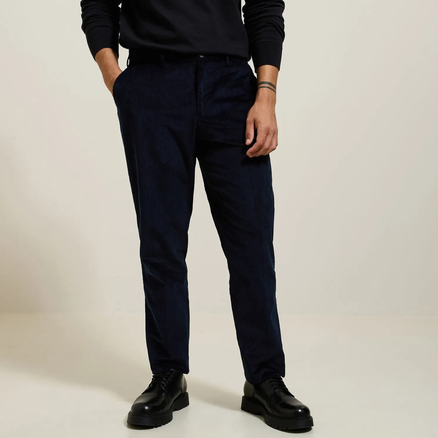 Comfortabele ribfluwelen kostuumbroek