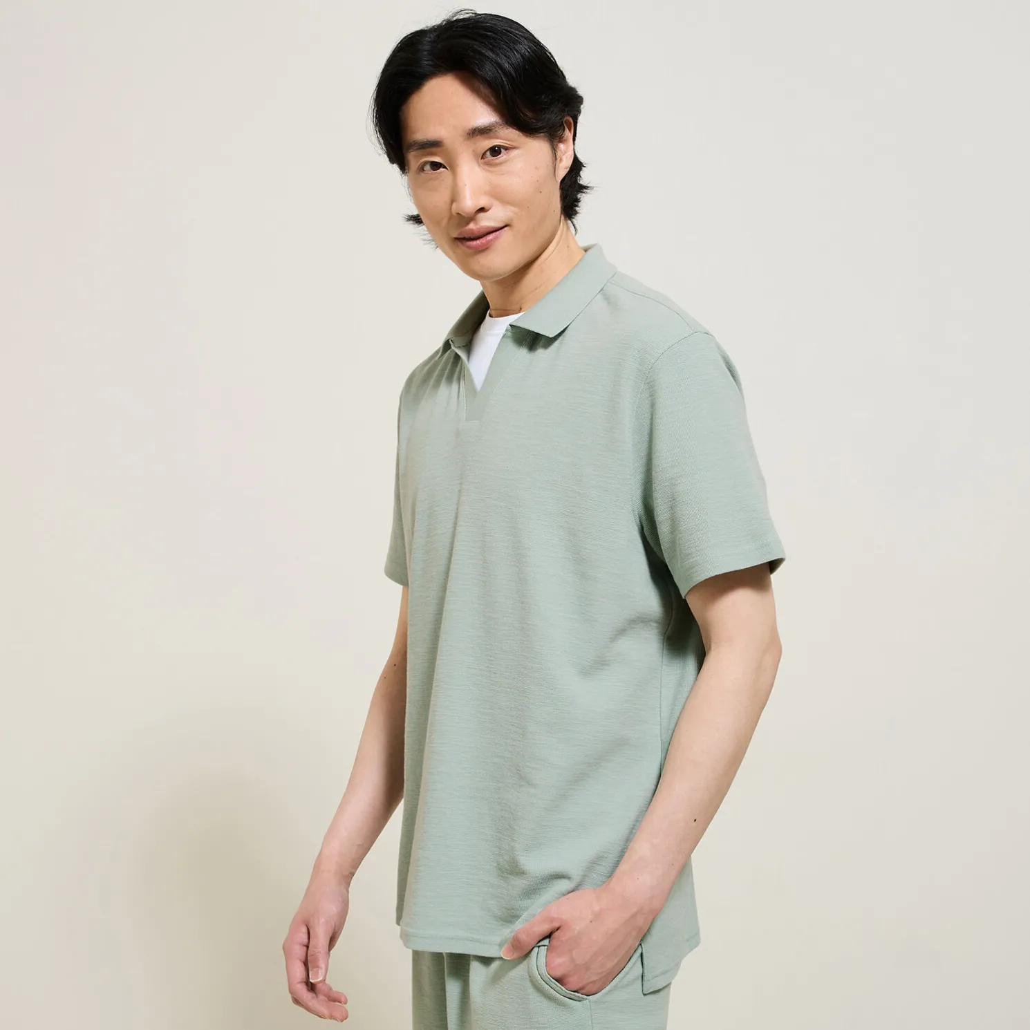 Effen relaxed polo met korte mouwen en resortkraag