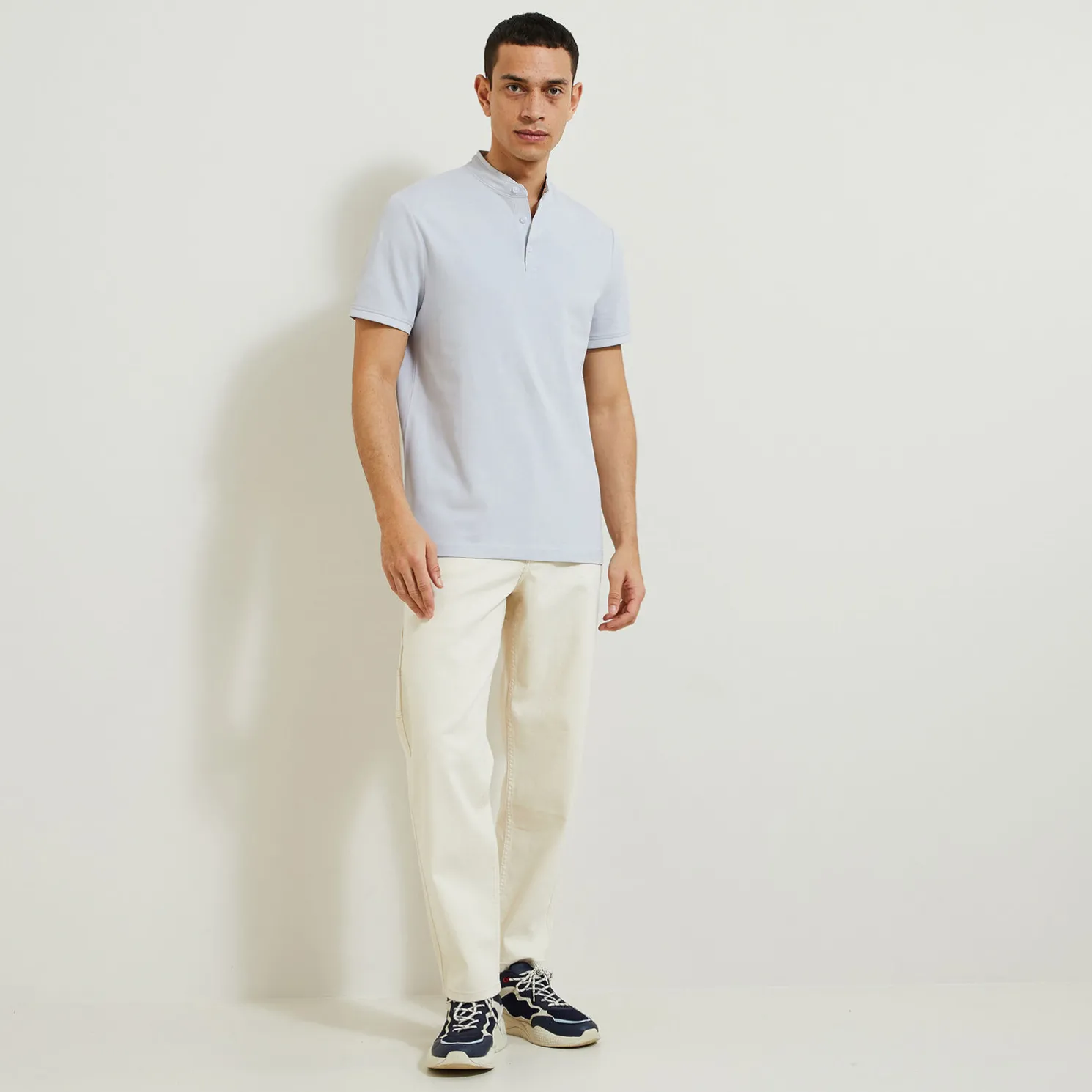 Polo met korte mouwen en mao-kraag in piquékatoen