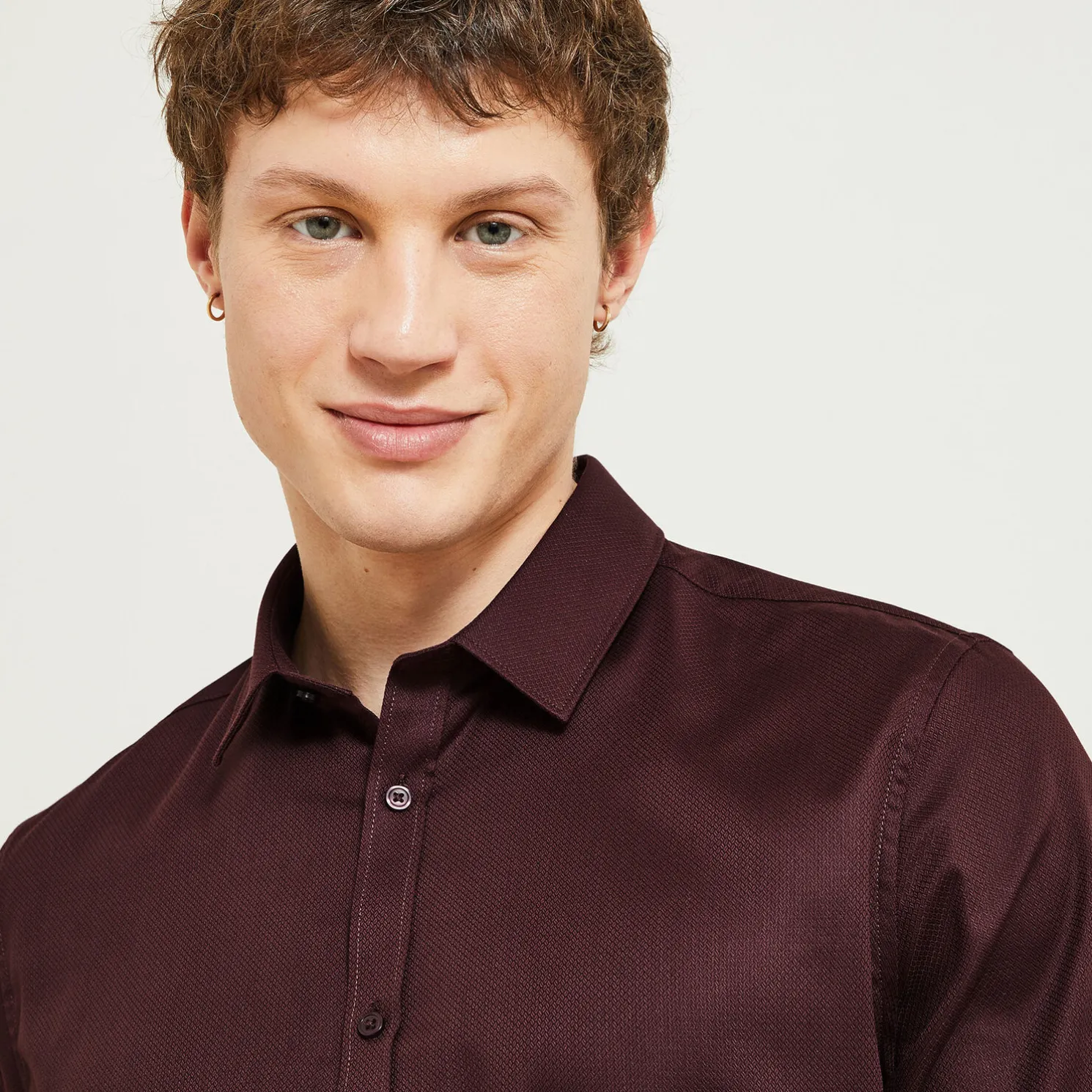 Slim effen hemd 'stay white/black' in katoen