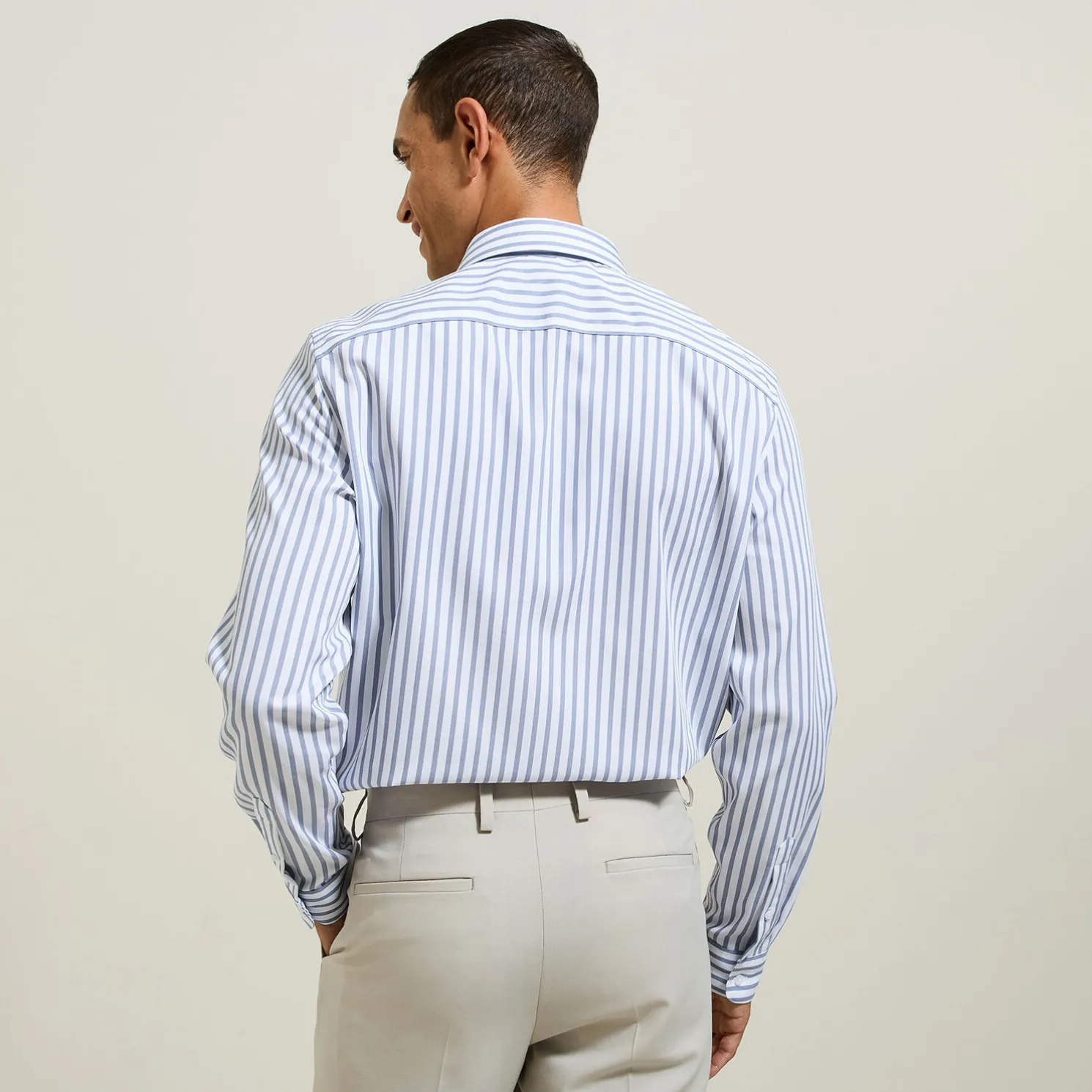 Slim fit gestreept katoenen overhemd, strijkvrij