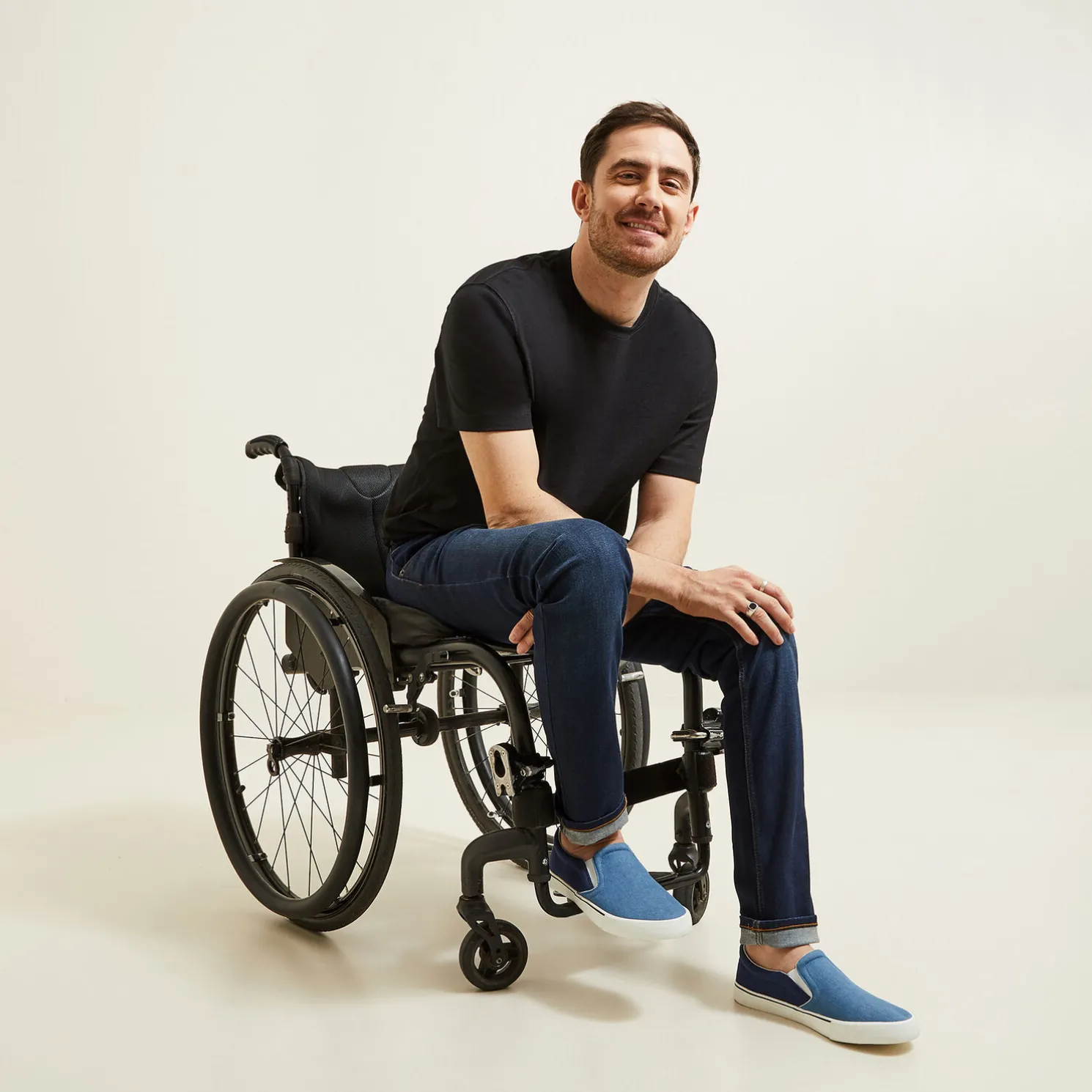 Slim jeans voor personen met beperkte mobiliteit