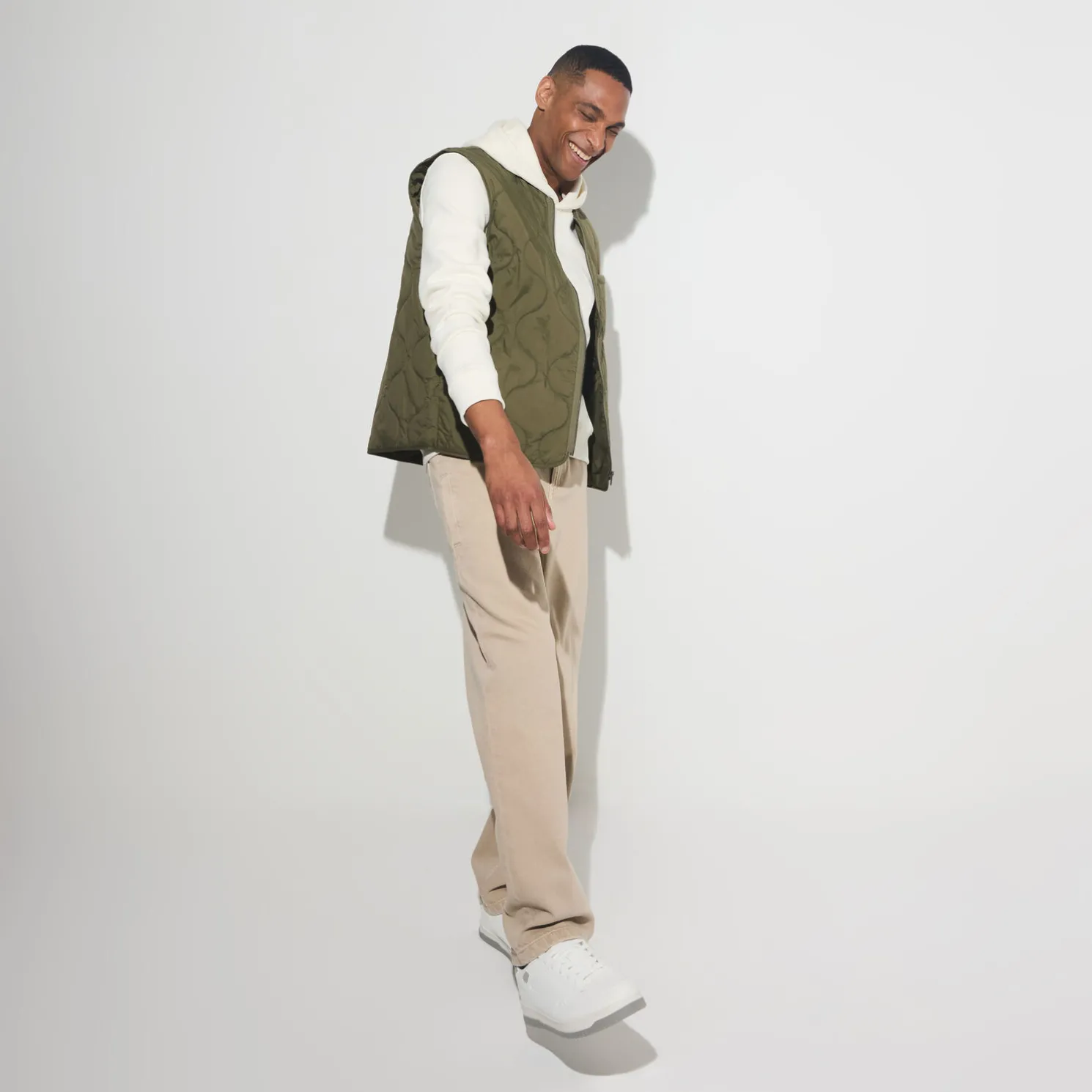 Sweater met kap en reliëfanimatie