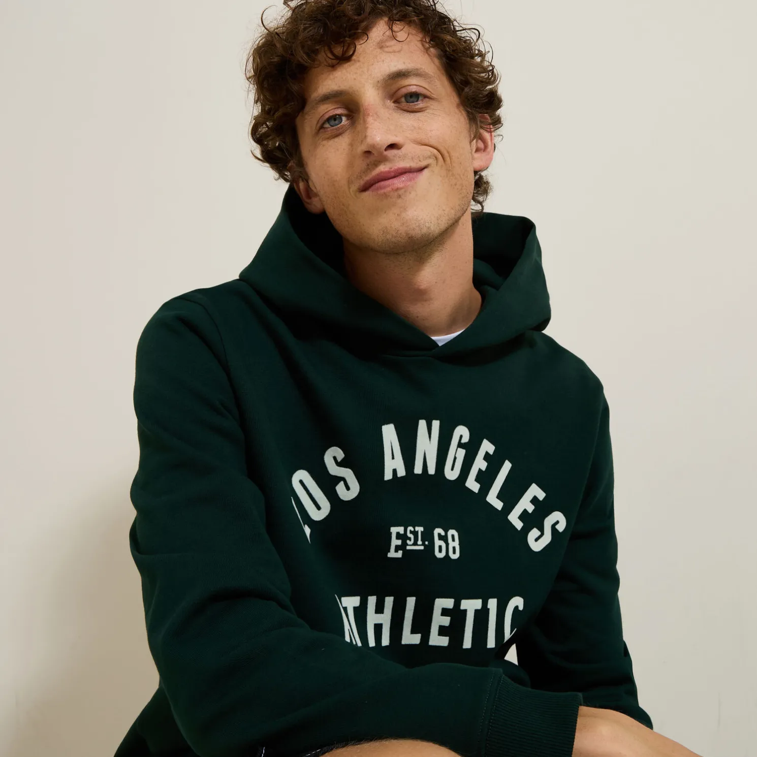 Sweater met kap, flockprint vooraan