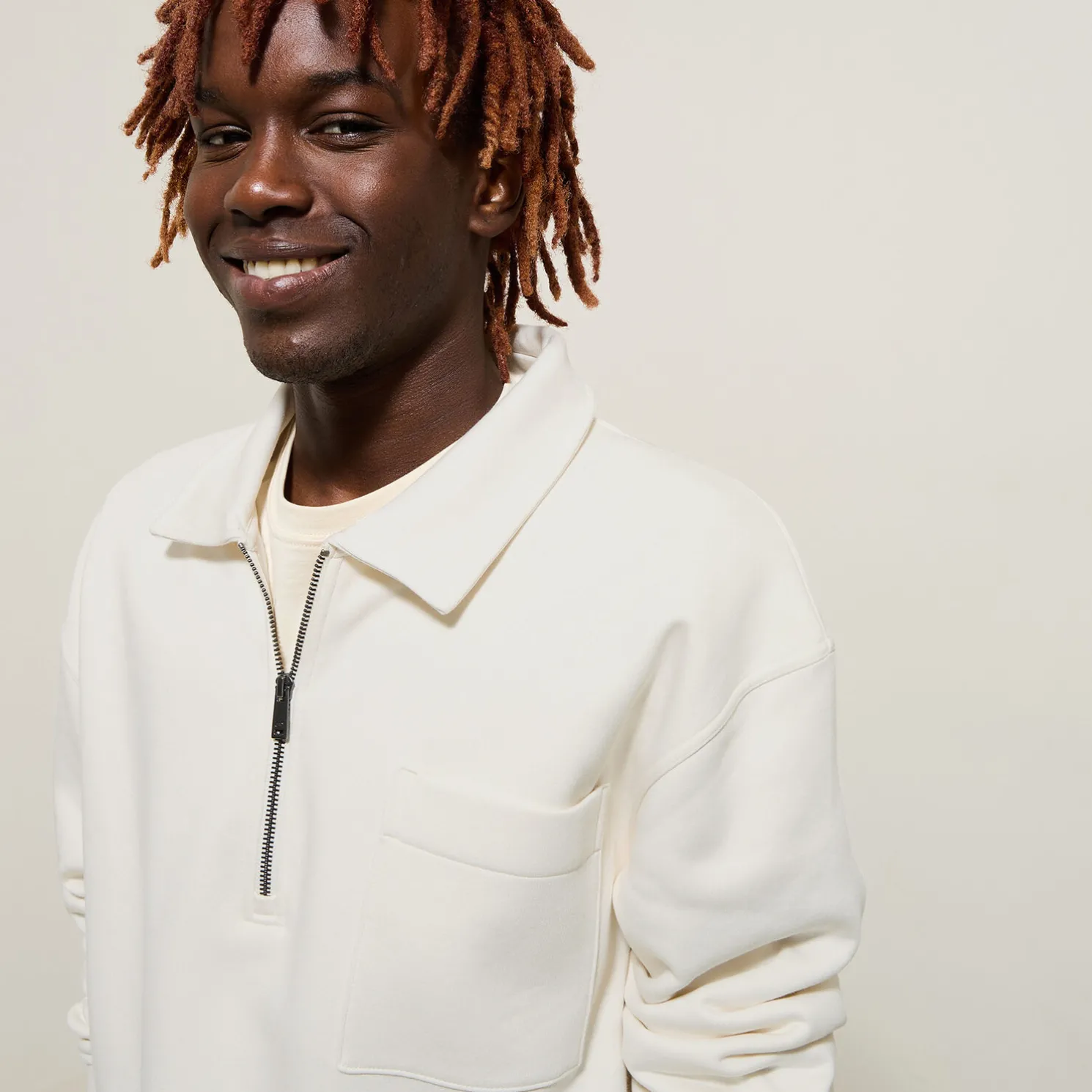 Sweater met polokraag, rits en rechte onderkant