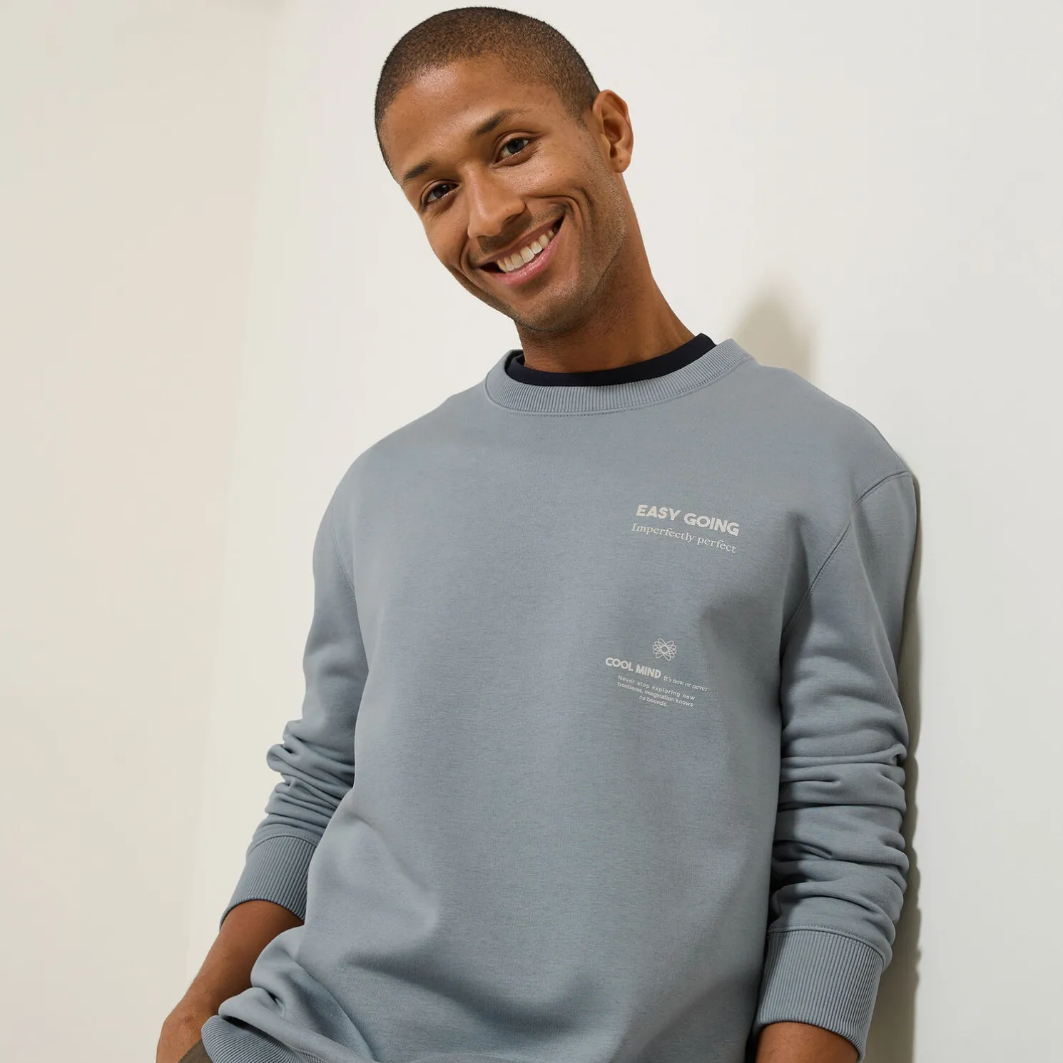 Sweater met ronde hals en print vooraan