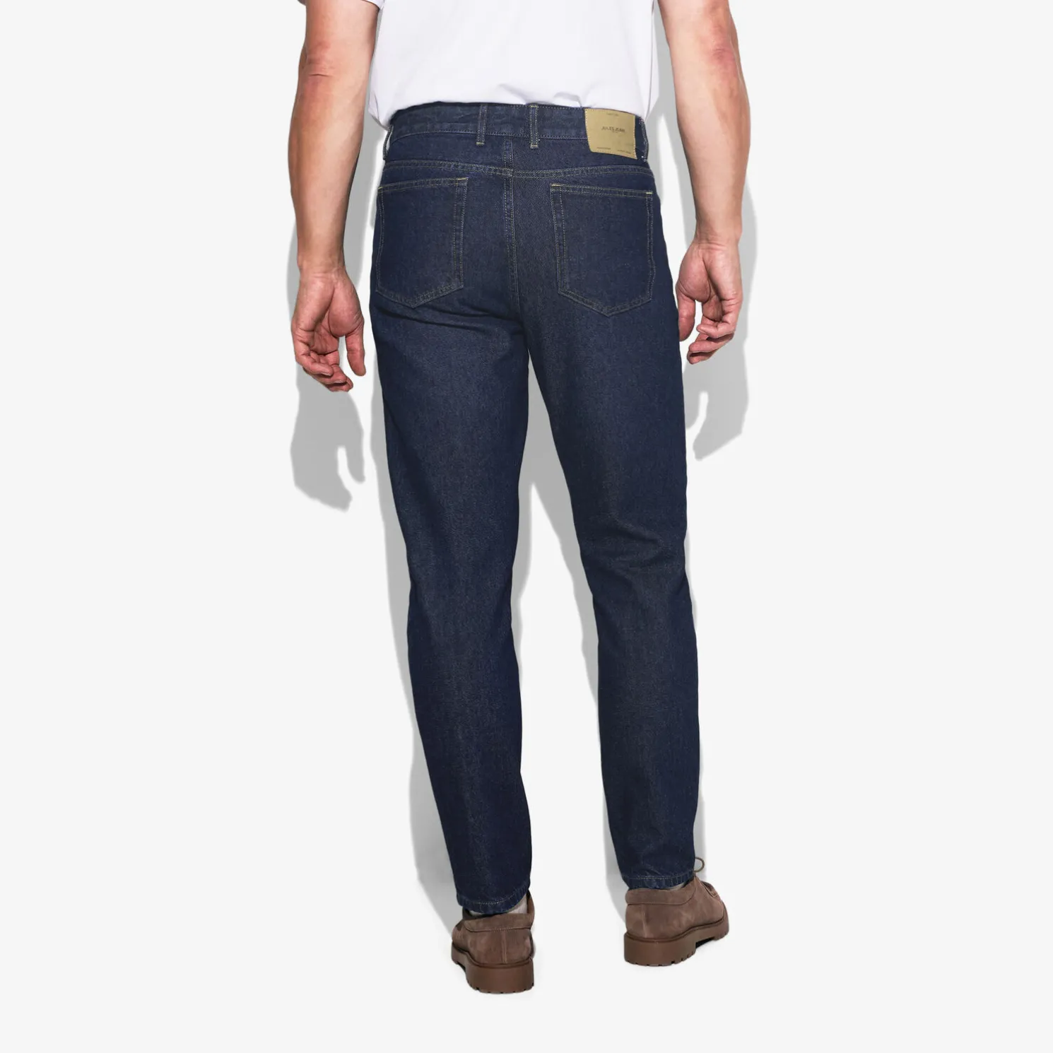 Tapered fit jeans