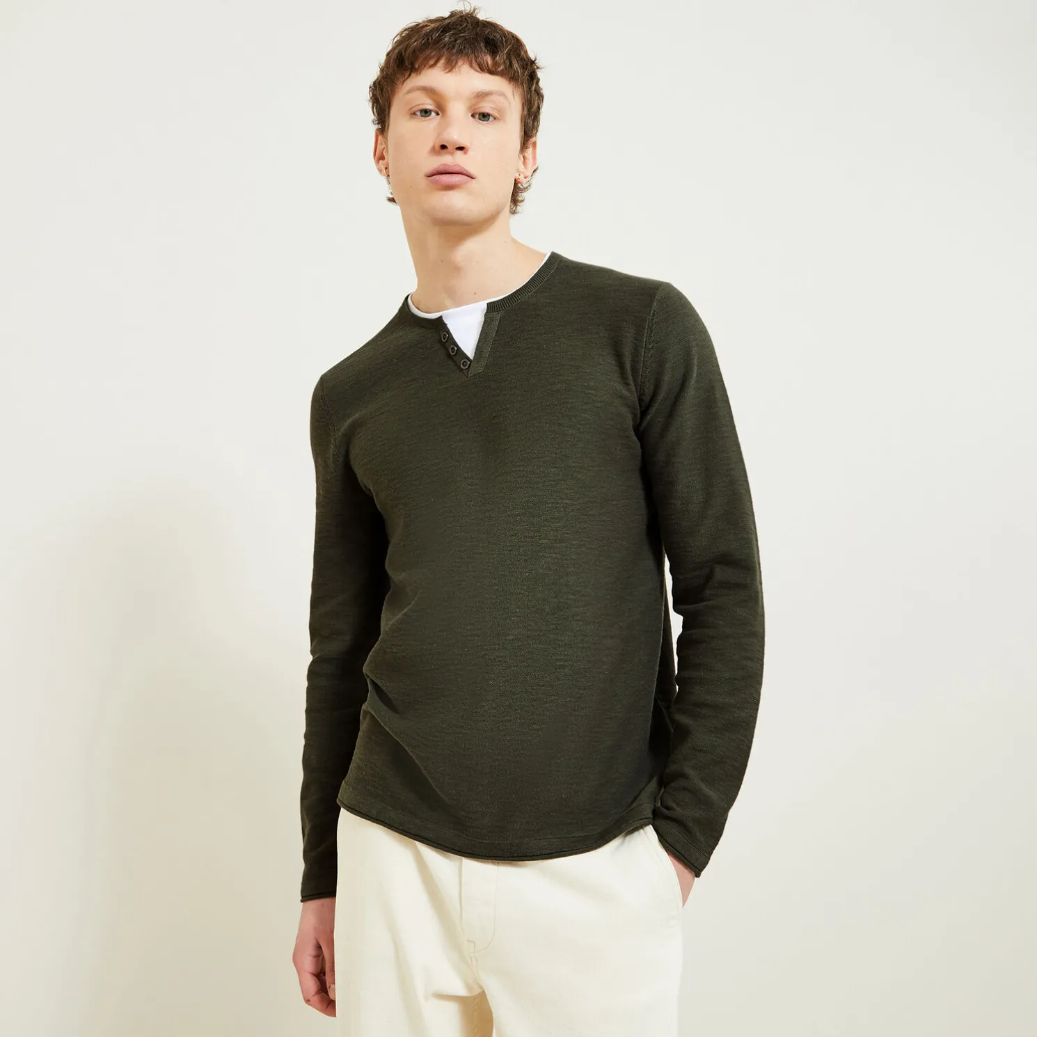 Trui met dubbele halslijn