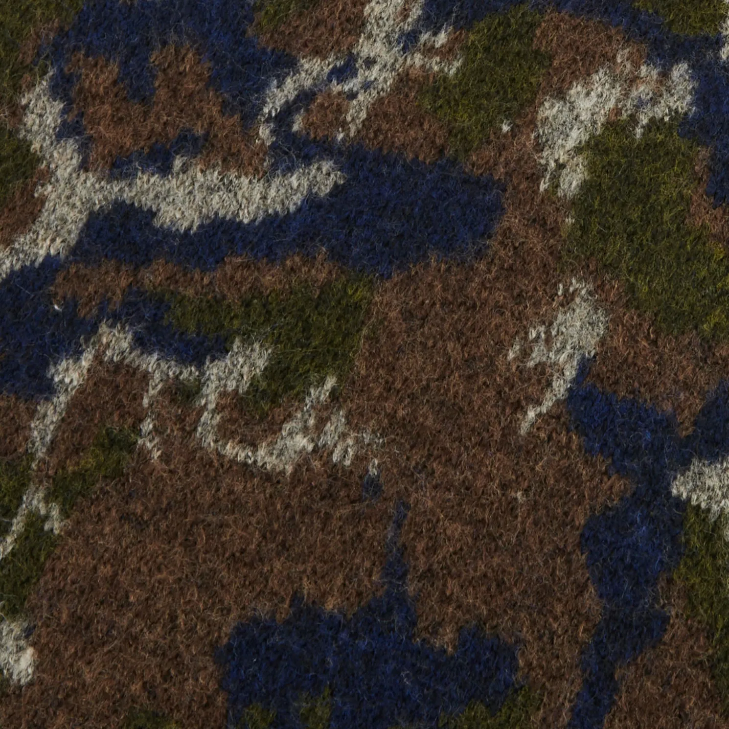 Trui met ronde hals en camouflagejacquard