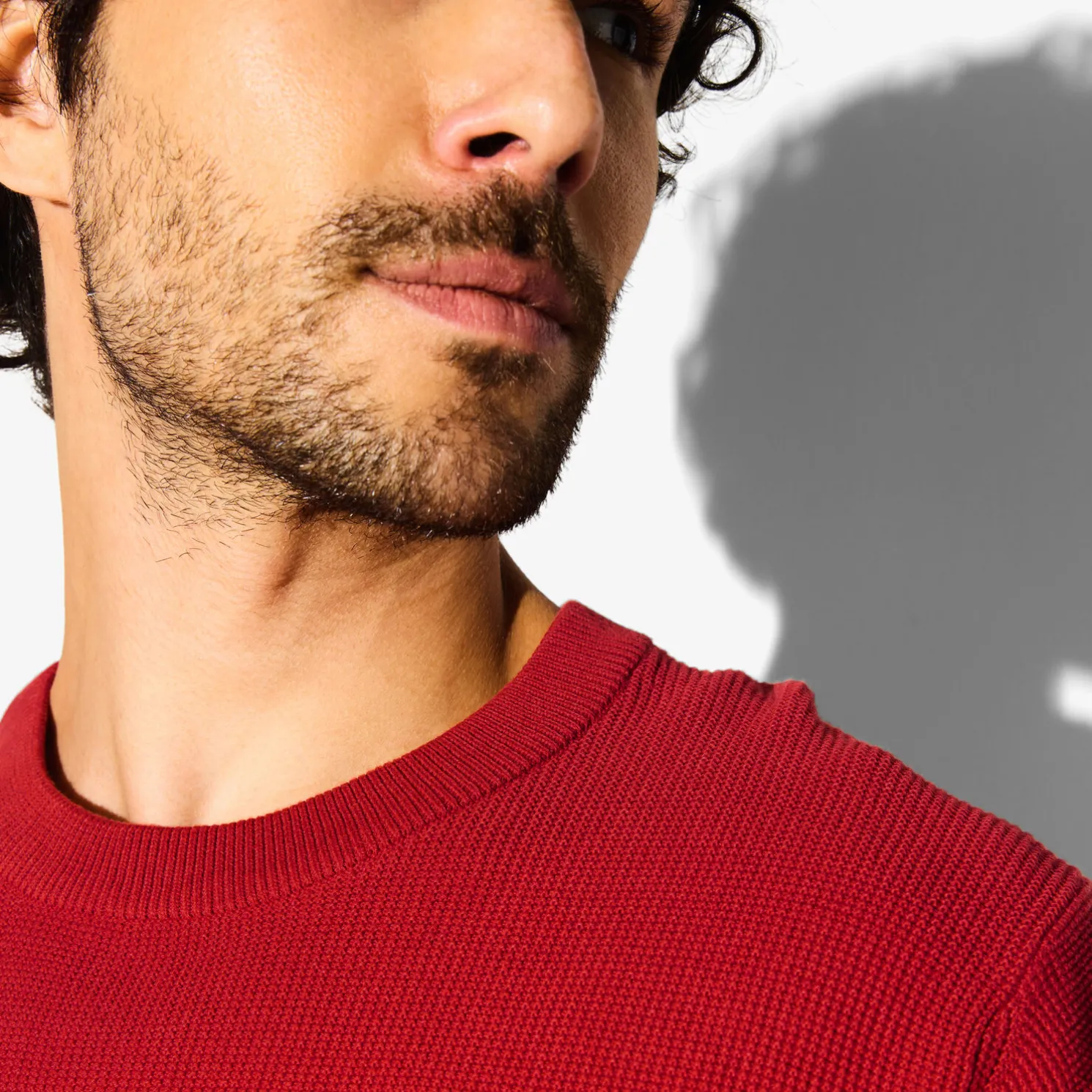 Trui met ronde hals en stekenpatroon