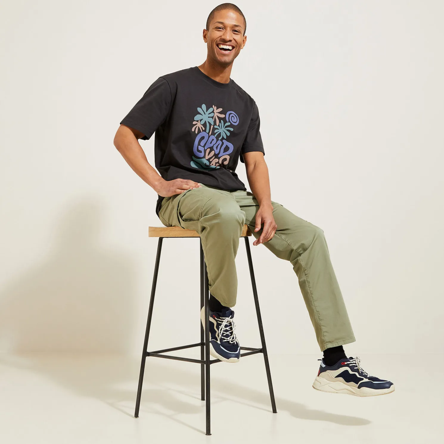 T-shirt aangebrachte good vibes-print