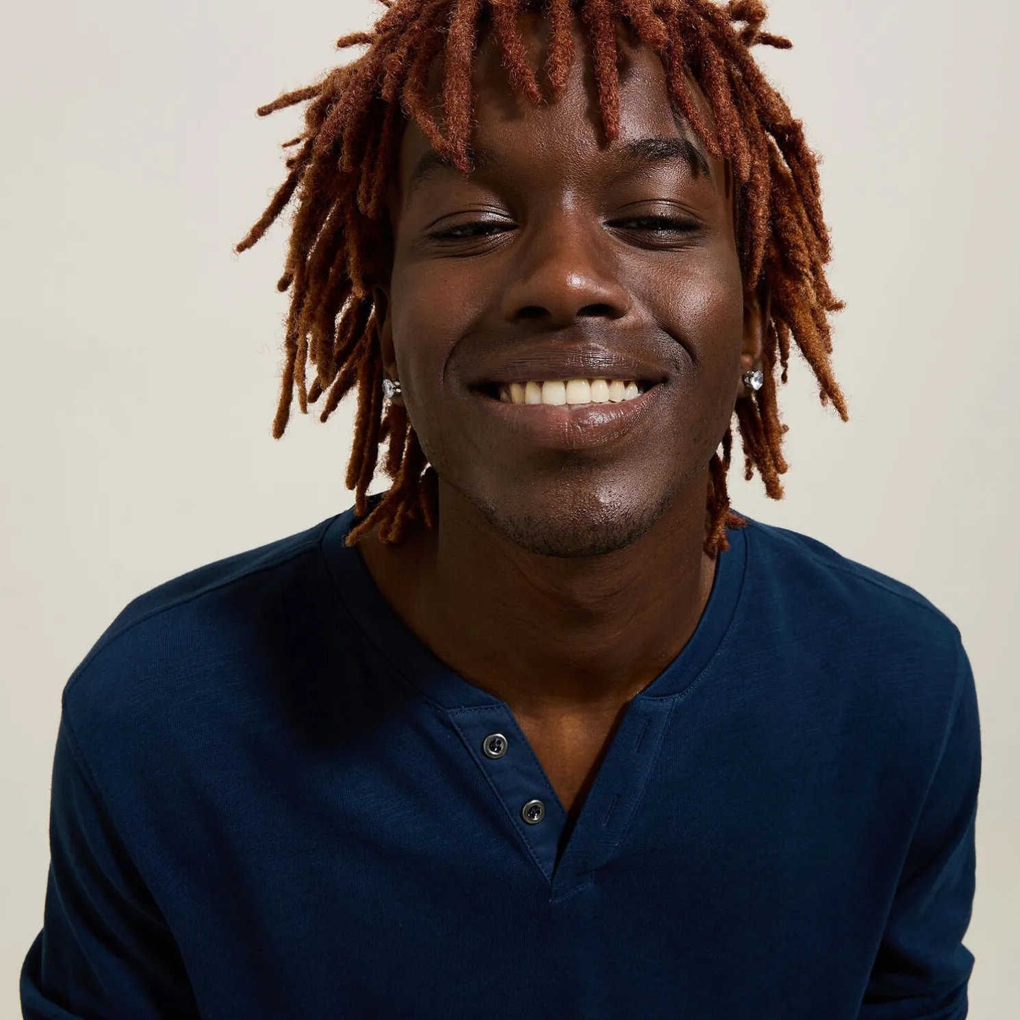 T-shirt met knooplijst en lange mouwen