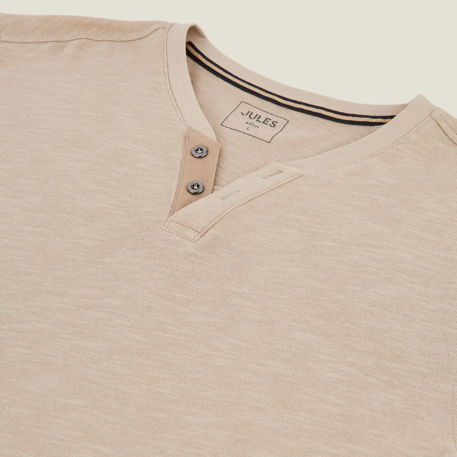 T-shirt met knooplijst en lange mouwen