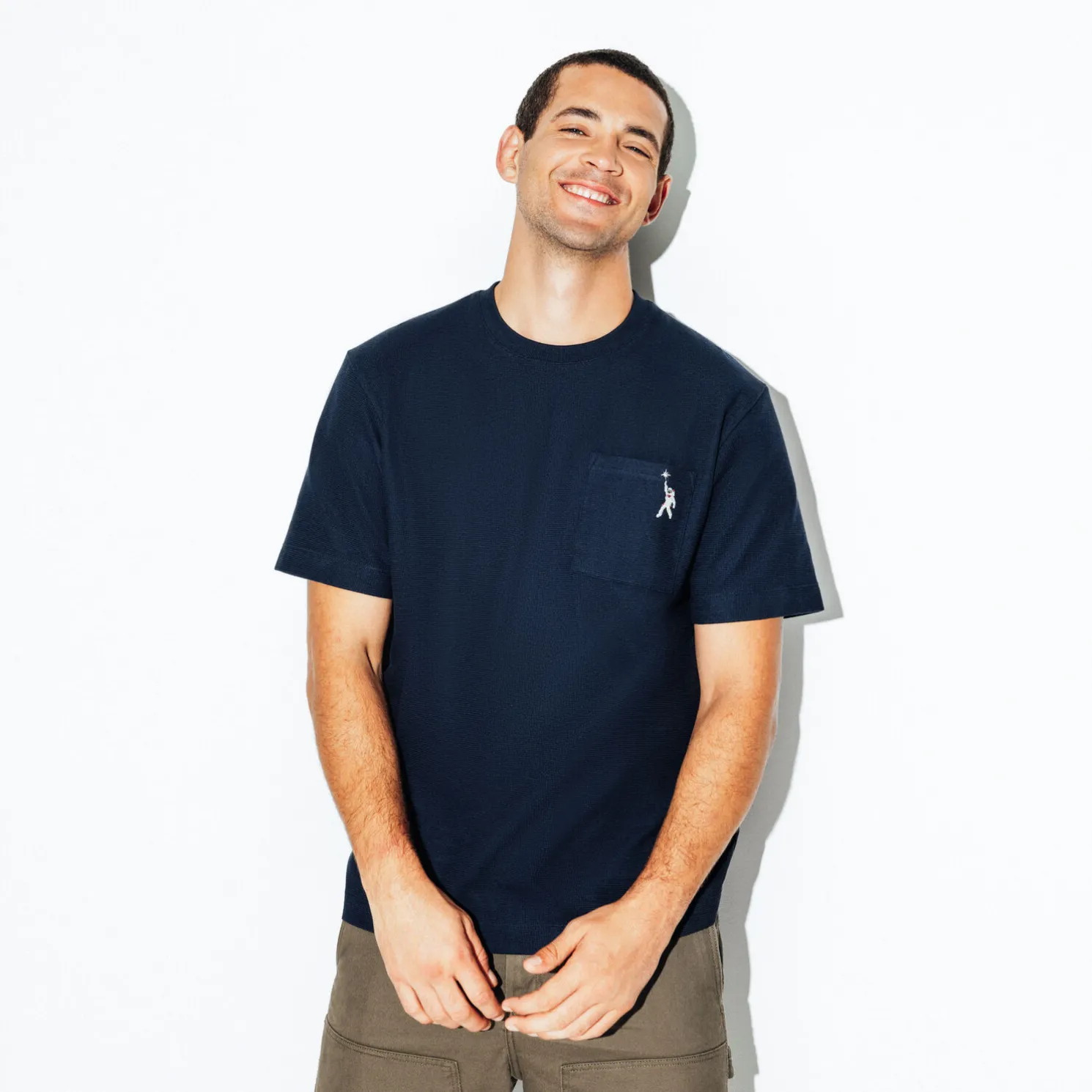 T-shirt met ronde hals in reliëfstof